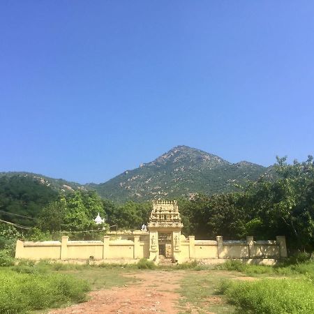 Tiruvannāmalai Sathya Guest House מראה חיצוני תמונה